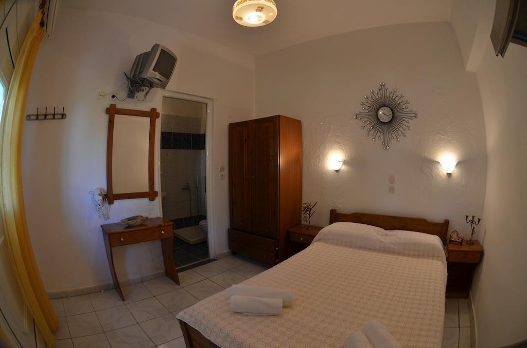 Chrisi Akti Hotel Skala Potamia  Habitación foto